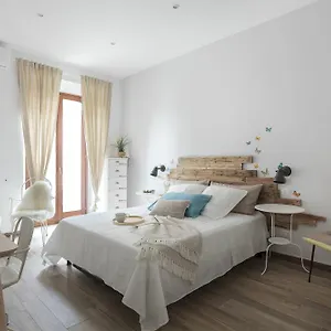 https://maison-coquette.it-romehotels.com